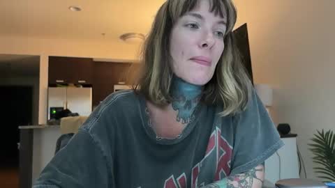 Snapshot of airgeadx chatting on October 2025 05:02:02 PM Airgead online show from October 2025 05:02:02 PM