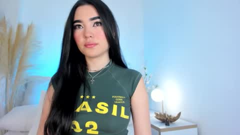 Snapshot of airikimmura chatting on November 2025 11:24:02 AM airi online show from November 2025 11:24:02 AM