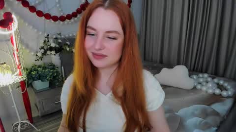 Snapshot of airysilhouette chatting on April 2026 07:37:01 PM Louise online show from April 2026 07:37:01 PM