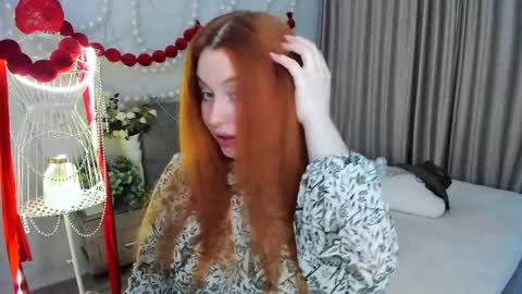 Snapshot of airysilhouette chatting on May 2026 10:12:02 AM Louise online show from May 2026 10:12:02 AM