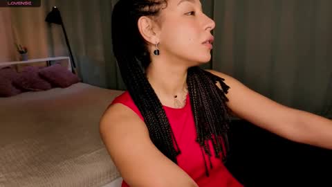 Snapshot of aisha_goldstein chatting on November 2025 06:13:01 AM Aisha online show from November 2025 06:13:01 AM