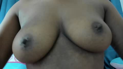 Aisha online show from January 2025 06:41:02 PM