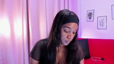 Aisha online show from September 2025 12:43:02 PM