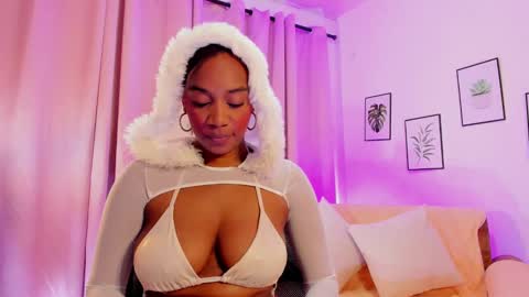 Aisha online show from October 2025 04:05:02 PM