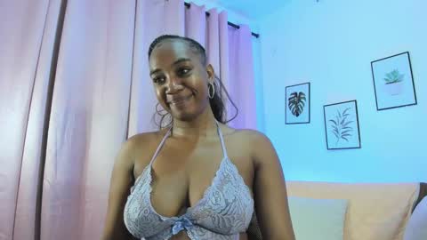 Aisha online show from October 2025 12:46:01 PM