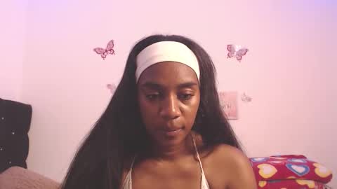 Snapshot of aishaowens chatting on December 2025 08:07:02 PM Aisha online show from December 2025 08:07:02 PM