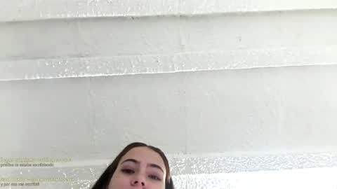 Snapshot of aishelyng20 chatting on November 2025 01:44:01 AM aishelyng20 online show from November 2025 01:44:01 AM