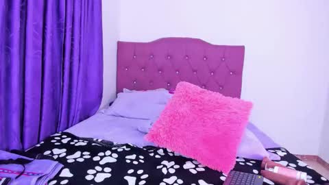 aitana_star1 online show from March 2026 09:11:01 PM