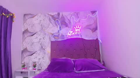 aitana_star1 online show from March 2026 08:25:02 PM
