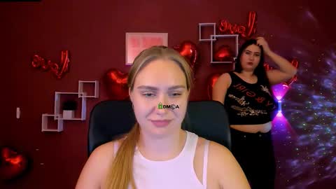 Snapshot of aiva_velvet chatting on February 2026 08:27:01 PM aiva_velvet online show from February 2026 08:27:01 PM