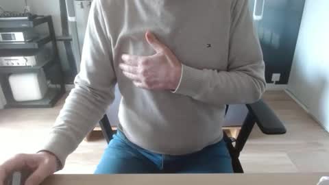 Snapshot of aixcited chatting on March 2026 01:38:01 PM aixcited online show from March 2026 01:38:01 PM