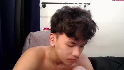 aj_daksxx online show from April 2026 04:57:02 AM