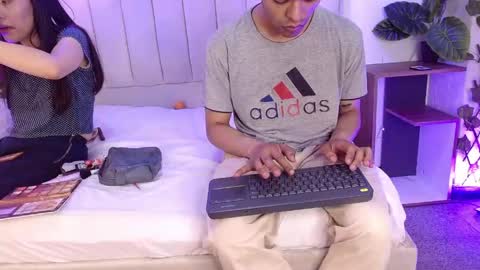 aji_golds online show from May 2026 08:16:01 PM