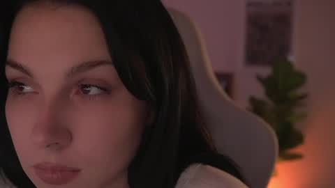 Akaruiiii online show from April 2026 03:45:01 PM