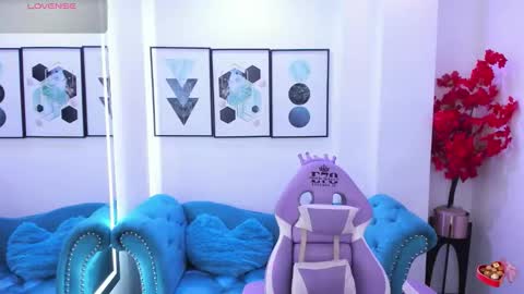 Azaka  online show from March 2026 12:34:01 PM