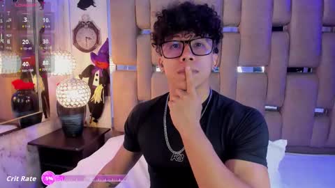 akazaboy online show from October 2025 04:47:01 AM