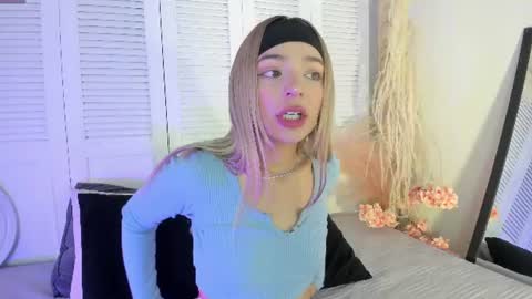 Snapshot of akemi__ chatting on June 2026 04:32:02 AM Abby Angel online show from June 2026 04:32:02 AM