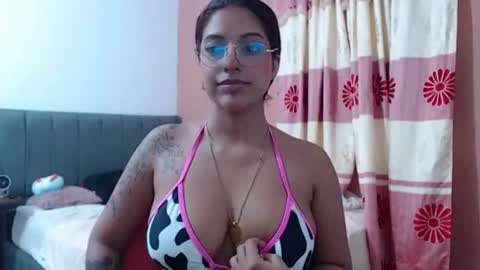 Akemi 3 online show from June 2026 10:01:02 PM