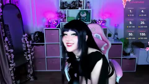 Aki online show from September 2025 12:01:02 AM