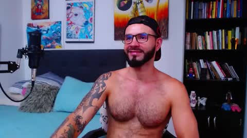 akiles online show from March 2025 10:17:02 PM