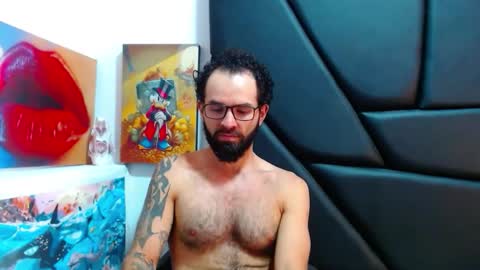 akiles online show from April 2026 11:28:01 PM