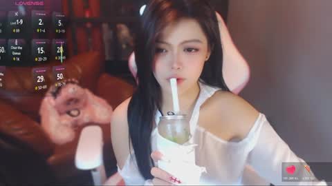 Snapshot of akina520 chatting on June 2026 11:32:02 AM Aki online show from June 2026 11:32:02 AM