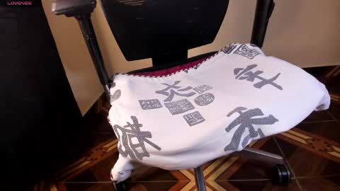 Snapshot of akira_tattoo chatting on May 2026 12:05:01 AM Akira online show from May 2026 12:05:01 AM