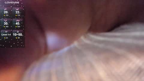 Snapshot of akura_01 chatting on September 2025 01:38:01 PM Akura is here 3 online show from September 2025 01:38:01 PM