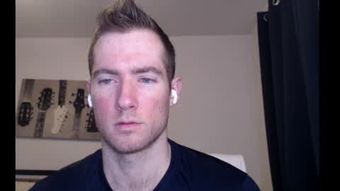 Alex online show from October 2025 02:12:02 AM