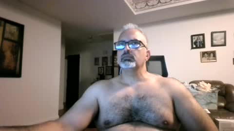 aladdin31673 online show from July 2026 02:15:02 AM