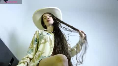           online show from November 2025 09:52:01 AM