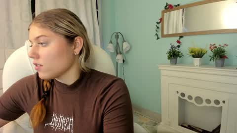 Alaia online show from January 2025 05:21:01 PM