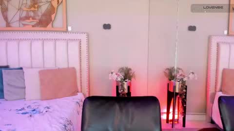     online show from May 2026 07:21:01 PM