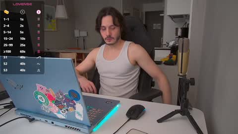 Maxi  online show from February 2025 10:21:02 AM