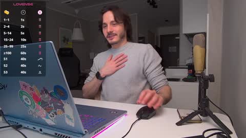 Snapshot of alakazam208 chatting on February 2025 10:19:01 AM Maxi online show from February 2025 10:19:01 AM