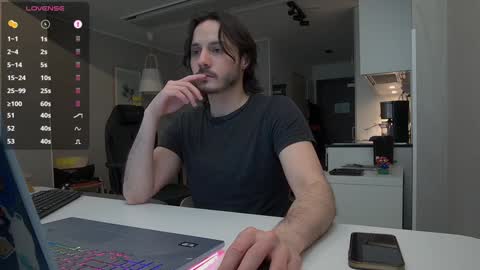 Snapshot of alakazam208 chatting on February 2025 10:40:01 AM Maxi online show from February 2025 10:40:01 AM