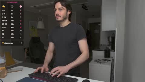 Snapshot of alakazam208 chatting on February 2025 06:28:01 AM Maxi online show from February 2025 06:28:01 AM