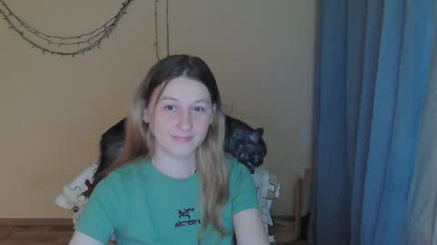 Snapshot of alalaska_ana chatting on April 2026 02:15:01 PM Anna online show from April 2026 02:15:01 PM