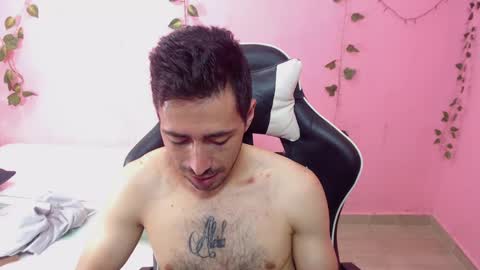 Snapshot of alan_allexander chatting on February 2025 03:34:02 AM ALAN online show from February 2025 03:34:02 AM