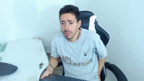 Snapshot of alan_allexander chatting on February 2025 06:06:02 AM ALAN online show from February 2025 06:06:02 AM