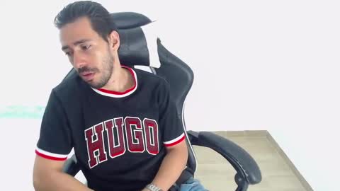 Snapshot of alan_allexander chatting on March 2025 06:33:02 AM ALAN online show from March 2025 06:33:02 AM