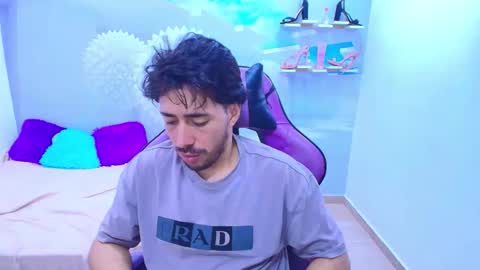 Snapshot of alan_allexander chatting on January 2026 03:44:02 AM ALAN online show from January 2026 03:44:02 AM