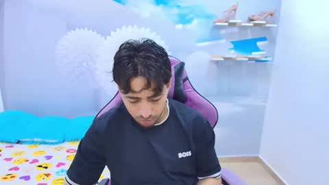 Snapshot of alan_allexander chatting on February 2026 02:07:02 AM ALAN online show from February 2026 02:07:02 AM