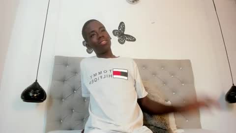 alan_blacke online show from November 2025 08:30:01 PM