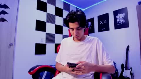 Alan Boy online show from December 2025 12:03:02 PM