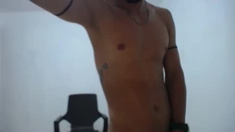 Snapshot of alan_gay chatting on September 2025 01:07:02 AM Alan online show from September 2025 01:07:02 AM