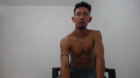 Snapshot of alan_gay chatting on September 2025 03:12:01 AM Alan online show from September 2025 03:12:01 AM