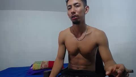 Snapshot of alan_gay chatting on February 2026 08:13:01 PM Alan online show from February 2026 08:13:01 PM