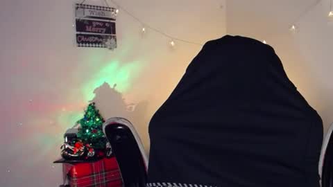 Alan Hadid online show from December 2024 01:04:02 AM