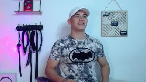 Alan Hadid online show from January 2025 06:43:01 PM